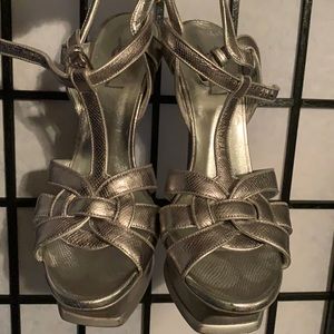 Yves Saint Laurent Patent Leather T-Strap Sandals